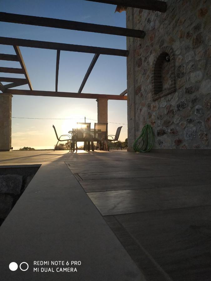 Villa Tramonto Keri Exterior foto